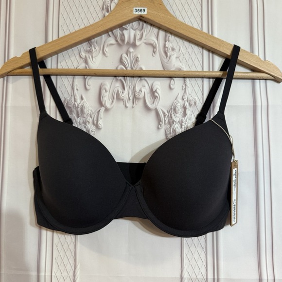 NWT SKIMS Fits Everybody T-Shirt Demi Bra Onyx Black Size 32D $54 - Picture 5 of 9